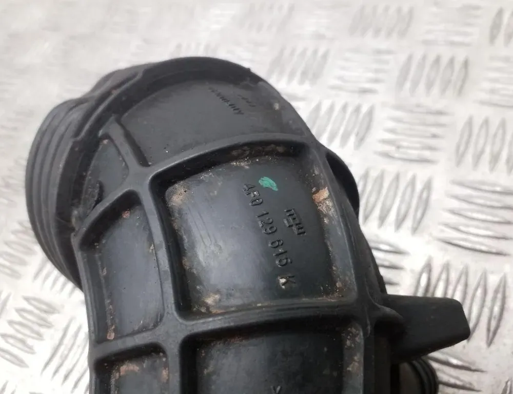 AUDI A6 C6/4F (2004-2011) Άλλοι σωλήνες 4F0129615K 34736032