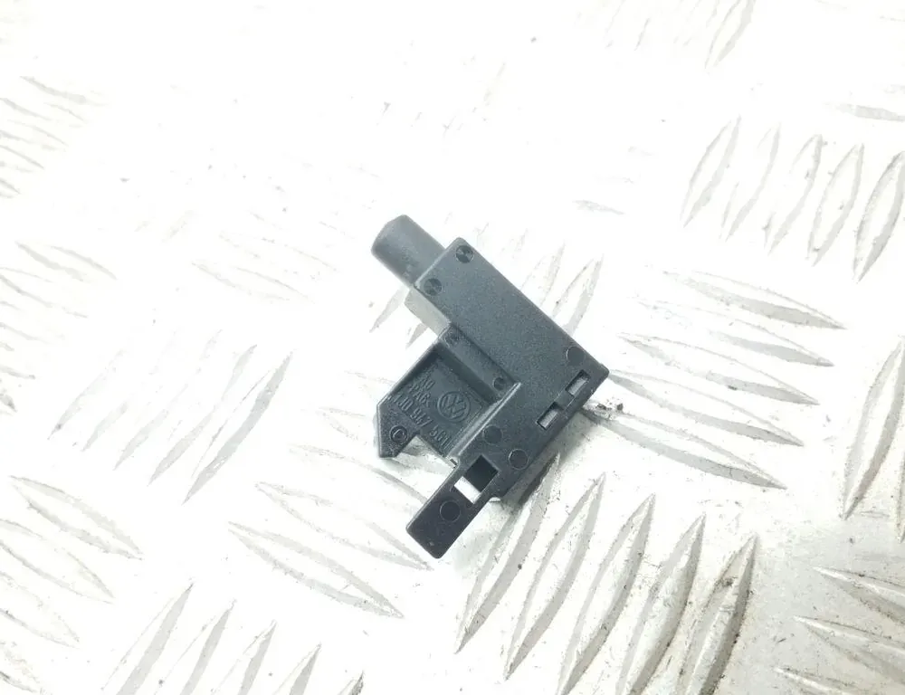 AUDI A3 8P (2003-2013) Αισθητήρας χειρόφρενου 1J0947561 34737078