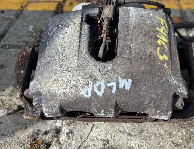 MERCEDES-BENZ M-Class W163 (1997-2005) Μπροστινή δεξιά δαγκάνα φρένου #F4163,5110 27059217