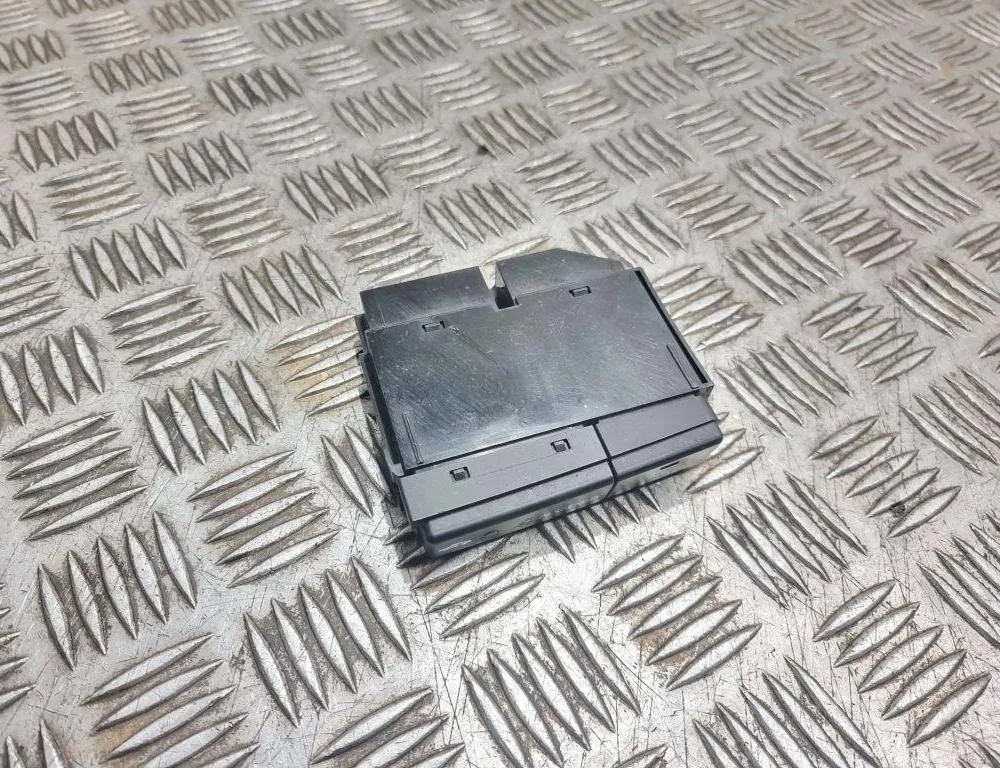 TOYOTA Avensis 2 generation (2002-2009) Διακόπτης θέρμανσης πίσω παραθύρου 8479005110D,04W45E,MS454100306 32814097