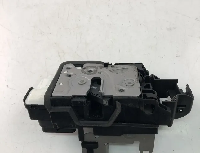 VOLVO XC40 1 generation (2017-2024) Κλείδωμα Αριστερής Προσόψεως Πόρτας 31462456 20664050