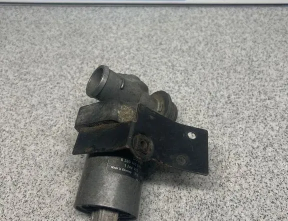 BMW 5 Series E60/E61 (2003-2010) Βαλβίδα ρελαντί 1744713 33764458