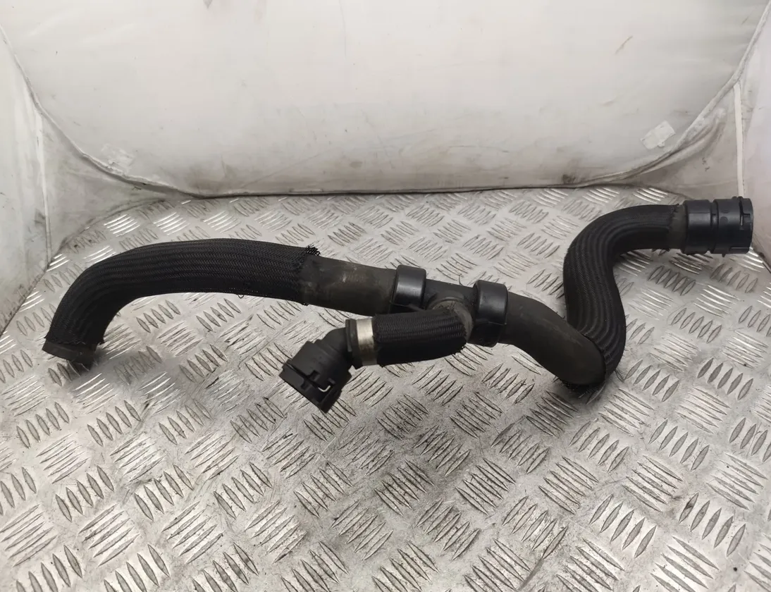 VOLVO XC60 1 generation (2008-2017) Σωλήνας σωλήνα ψυκτικού υγρού S4000250,S4000238 17882365