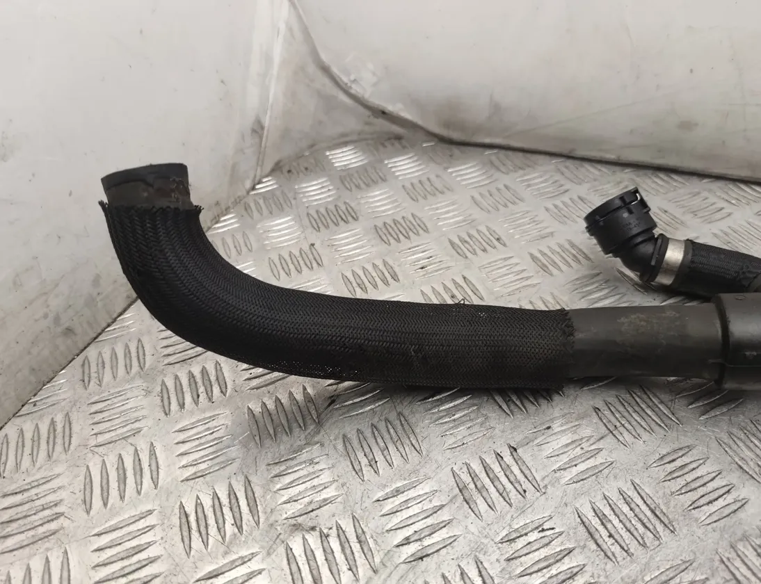 VOLVO XC60 1 generation (2008-2017) Σωλήνας σωλήνα ψυκτικού υγρού S4000250,S4000238 17882365