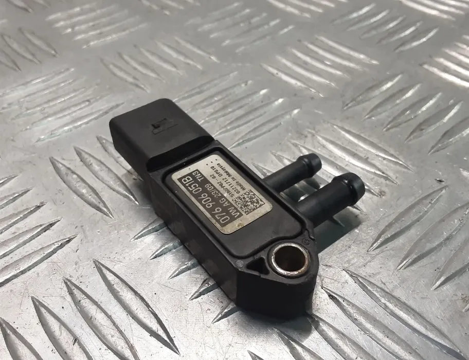 VOLKSWAGEN Golf 6 generation (2008-2015) Αισθητήρας πίεσης DPF 076906051B 28379928