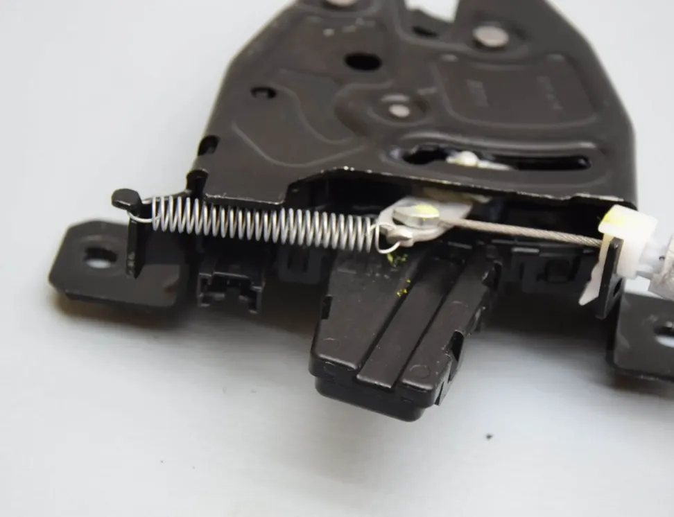 BMW X5 G05/G18 (2018-2024) Κλείδωμα πορτ-μπαγκάζ 7475462 32240918