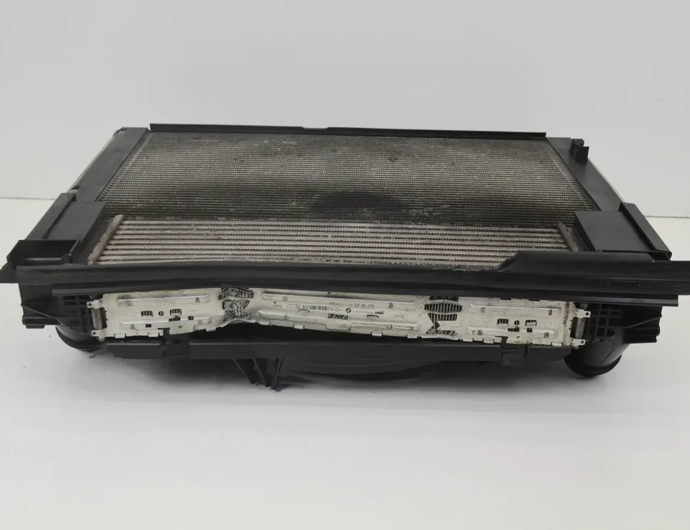BMW 1 Series F20/F21 (2011-2020) Μέρη ψύξης 7640508 4247683
