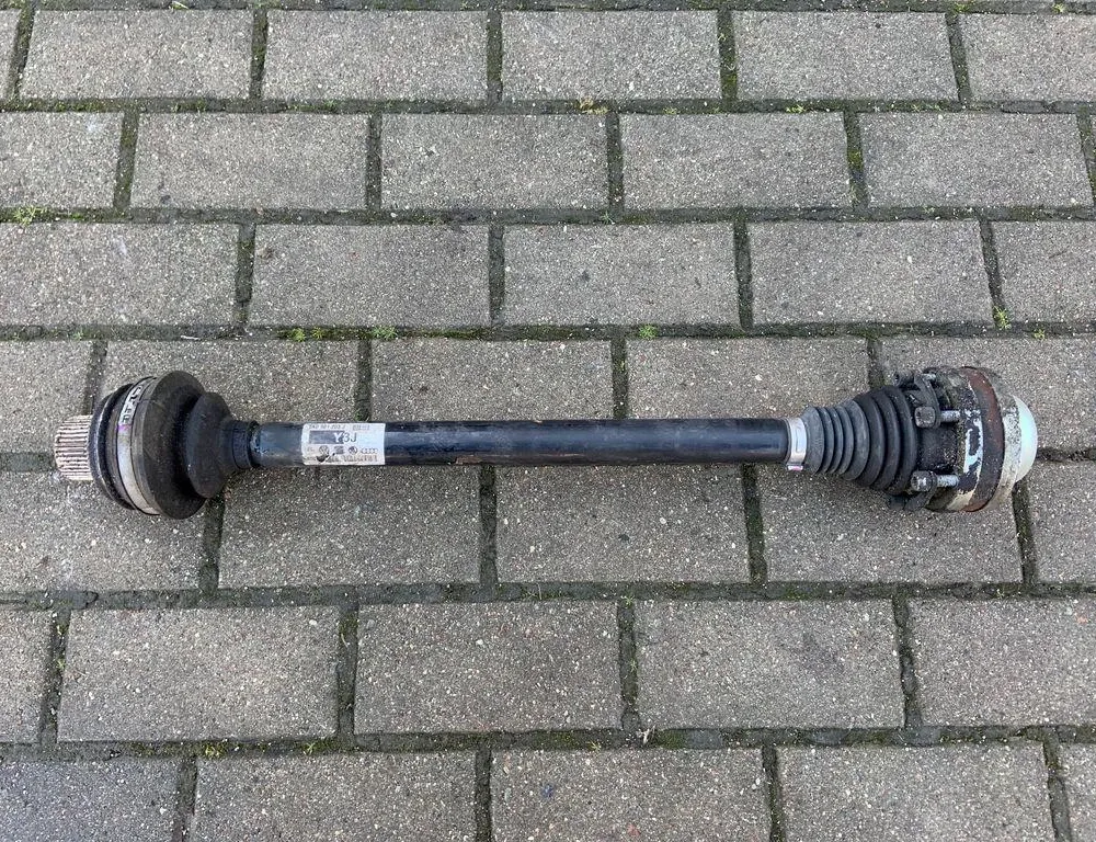 AUDI A5 8T (2007-2016) Πίσω δεξιός άξονας μετάδοσης κίνησης 8K0501203J 33775112