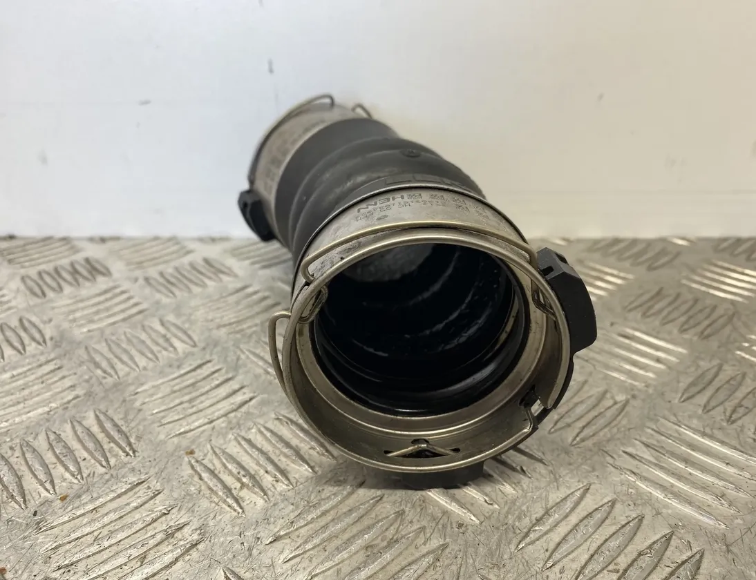BMW 3 Series F30/F31 (2011-2020) Σωλήνας σωλήνα Intercooler 8513450 21455072