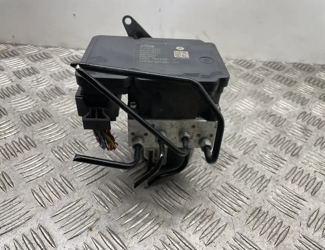 BMW M3 E90/E92/E93 (2007-2013) Αντλία ABS 7844050 24472920