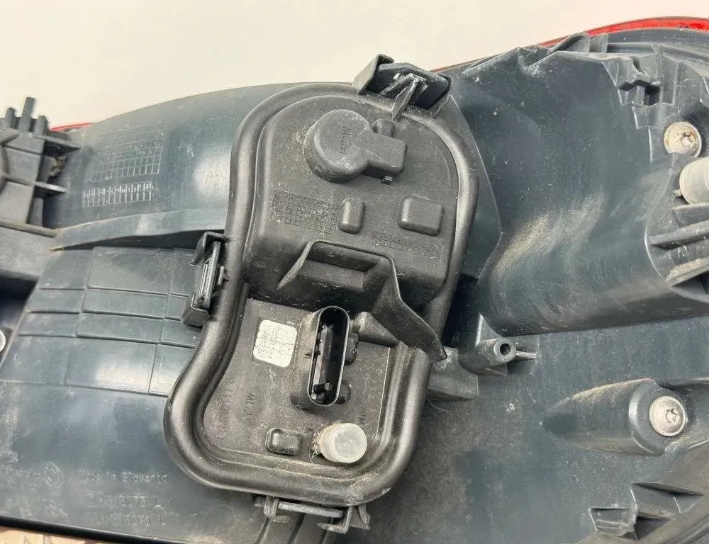 BMW 4 Series F32/F33/F36 (2013-2020) Πίσω αριστερό φανάρι 7296097 30990977