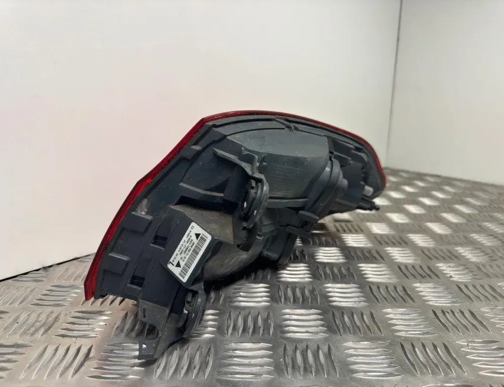 BMW 4 Series F32/F33/F36 (2013-2020) Πίσω αριστερό φανάρι 7296097 30990977