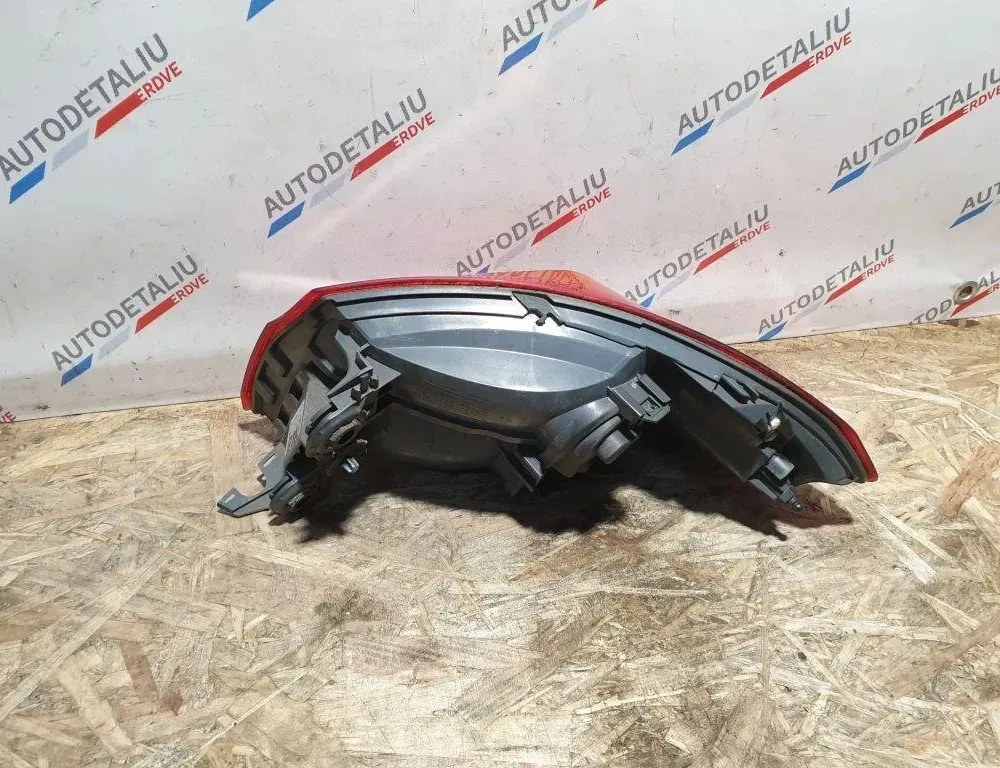 BMW 4 Series F32/F33/F36 (2013-2020) Πίσω αριστερό φανάρι 63217296097,7296097 32245670