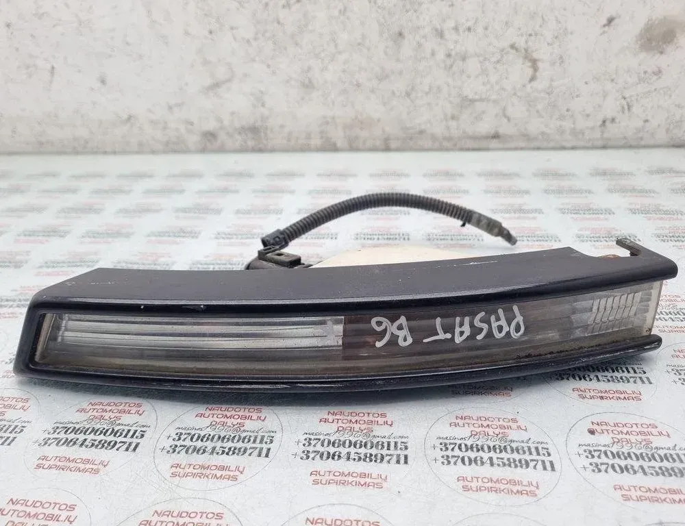 VOLKSWAGEN Passat B6 (2005-2010) Μπροστινό αριστερό φλας 3C0953041E 31449071