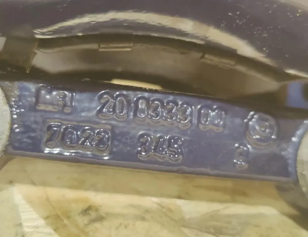 MASERATI GranTurismo 1 generation (2007-2020) Μπροστινή δεξιά δαγκάνα φρένου 20833300,20723304 34625878