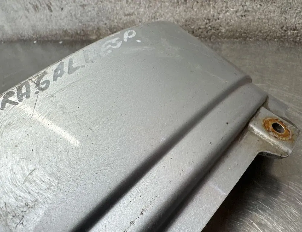 OPEL Zafira A (1999-2003) Πίσω δεξιά επένδυση φανού 90580804 34467003