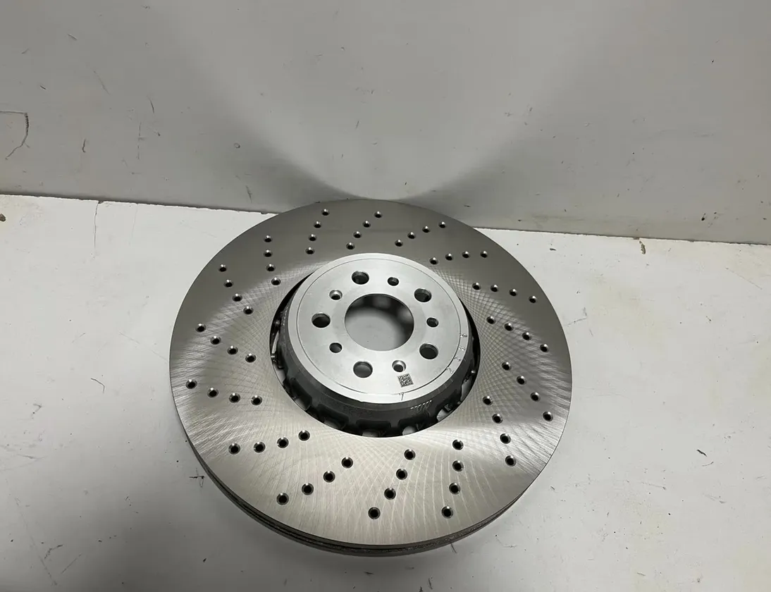 BMW X3 G01 (2017-2024) Μπροστινό αριστερό δίσκο φρένων 8054825 35045379