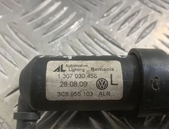 VOLKSWAGEN Passat CC 1 generation (2008-2017) Αριστερό πλυντήριο φαναριών 3C8955103 34881683