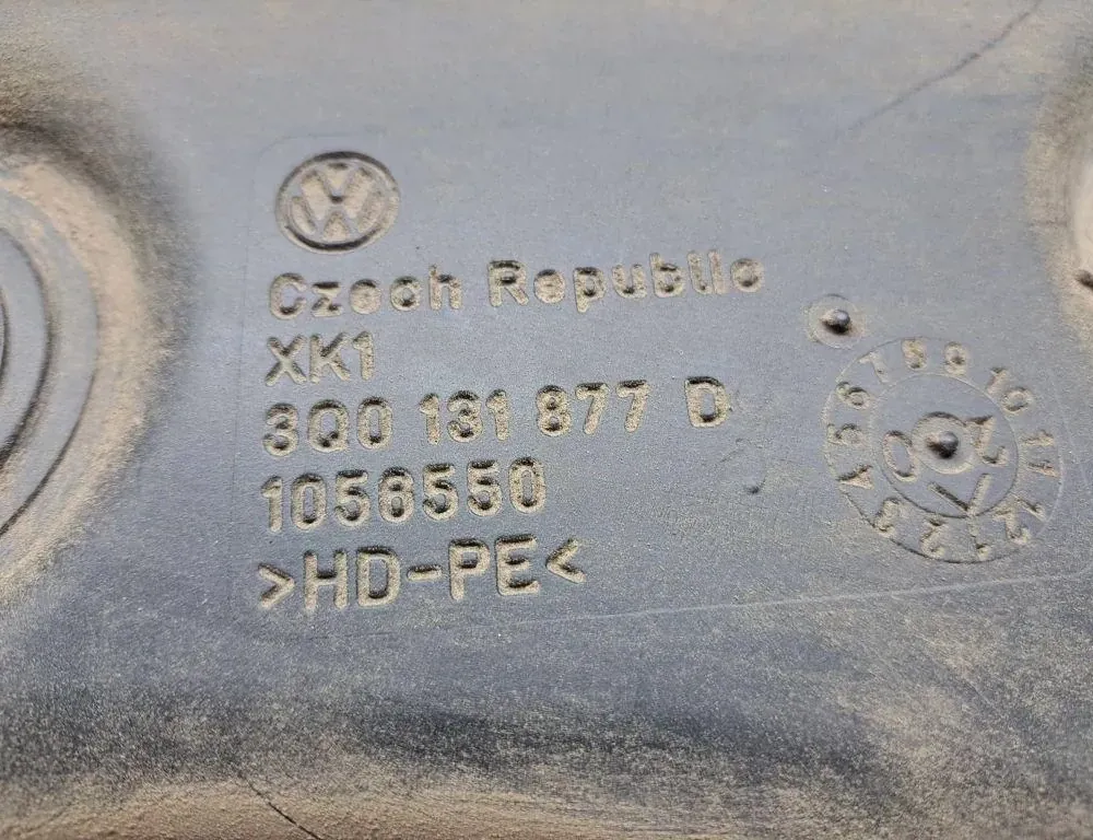 VOLKSWAGEN Passat B8 (2014-2023) Δεξαμενή AdBlue 3Q0191877D 34982892