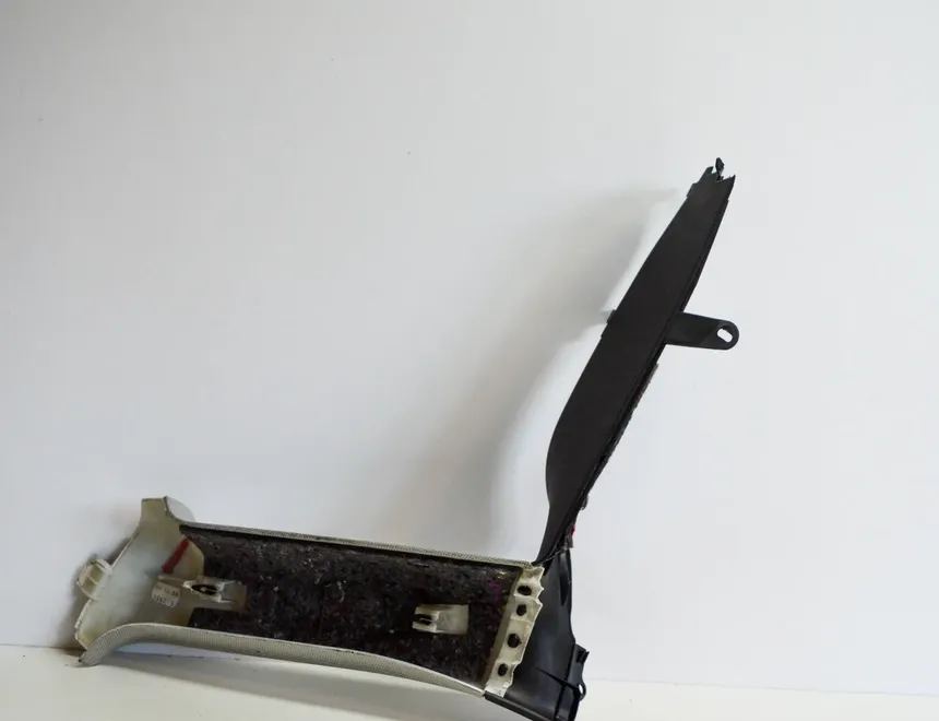 AUDI A3 8P (2003-2013) Πίσω αριστερή επένδυση κολόνας 8P4867287 10061835