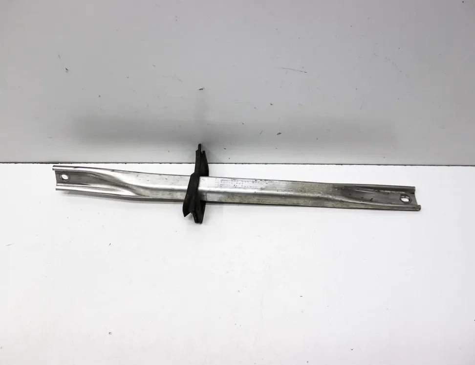 AUDI A4 B9/8W (2015-2024) Άλλα μέρη του σώματος 8W0805645 34213341