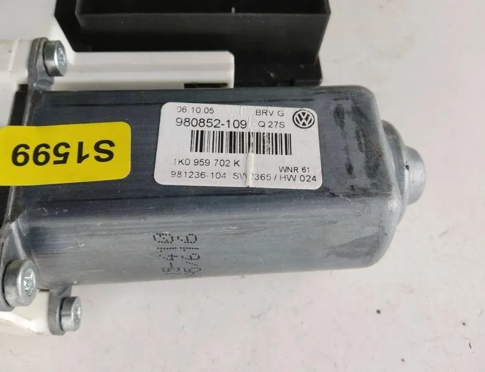 VOLKSWAGEN Touran 1 generation (2003-2015) Κινητήρας ρυθμιστή παραθύρου Αριστερής Προσόψεως Πόρτας 1K0959702K 31919618