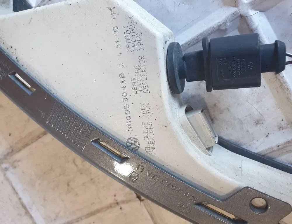 VOLKSWAGEN Passat B7 (2010-2015) Μπροστινό αριστερό φλας 3C0953041E 33981761