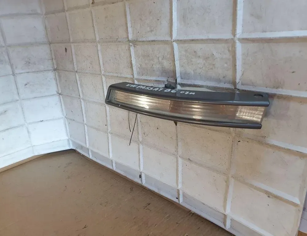 VOLKSWAGEN Passat B7 (2010-2015) Μπροστινό αριστερό φλας 3C0953041E 33981761