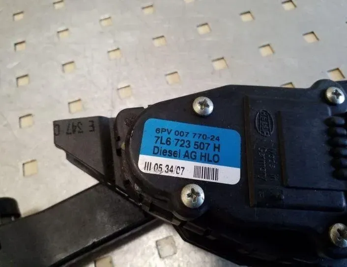 VOLKSWAGEN Touareg 1 generation (2002-2010) Πεντάλ γκαζιού 6PV00777024,7L6723507H 26062482