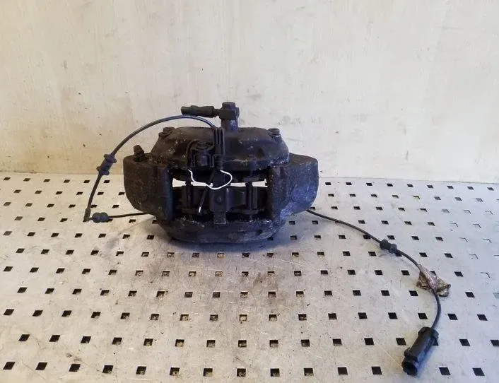 MERCEDES-BENZ M-Class W163 (1997-2005) Μπροστινή δεξιά δαγκάνα φρένου 26140323