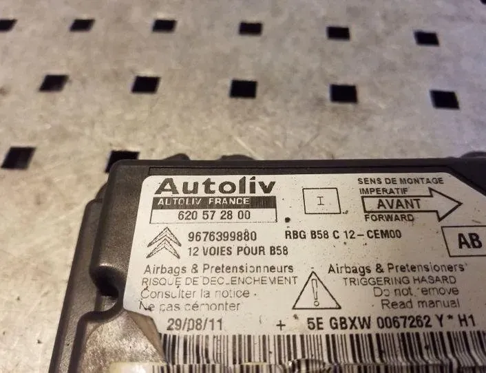 CITROËN C4 Picasso 1 generation (2006-2013) Μονάδα ελέγχου SRS 9676399880 26161010