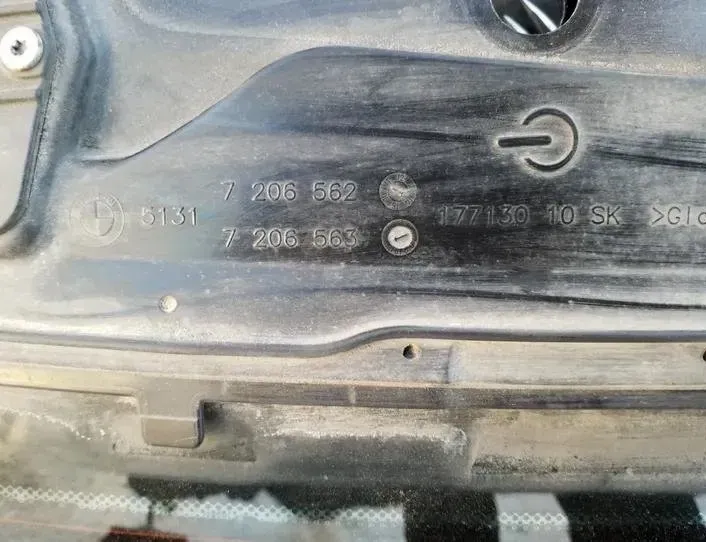 BMW 5 Series F10/F11 (2009-2017) Πίσω παρμπρίζ 7206563,51317206563 26220341