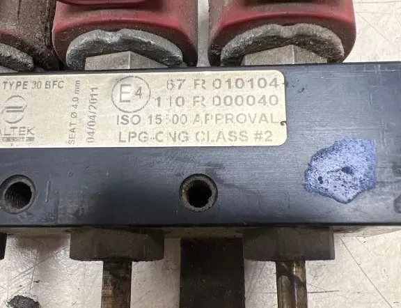 DODGE Campingvogn 4 generation (2000-2007) Ακροφύσια αερίου 110R000040,67R010104 34195141