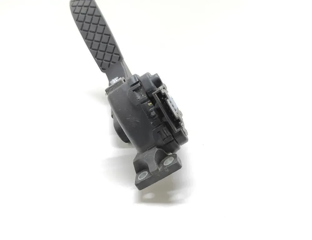 VOLKSWAGEN Touareg 1 generation (2002-2010) Πεντάλ γκαζιού 7L6723507 31582452