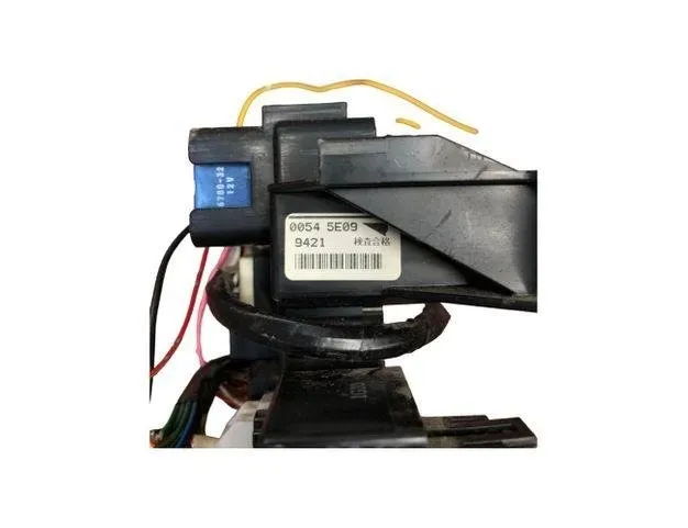 SUZUKI Grand Vitara 2 generation (2005-2014) Κιβώτιο ασφάλειας 3801084F21,020100 26557923