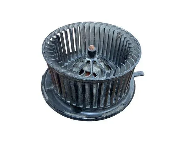 SKODA Octavia 2 generation (2004-2013) Θερμοσίφωνας εσωτερικού χώρου F011500045,2468105382,3C0907521B 26563128