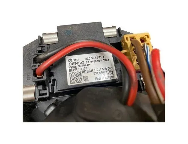 SKODA Octavia 2 generation (2004-2013) Θερμοσίφωνας εσωτερικού χώρου F011500045,2468105382,3C0907521B 26563128