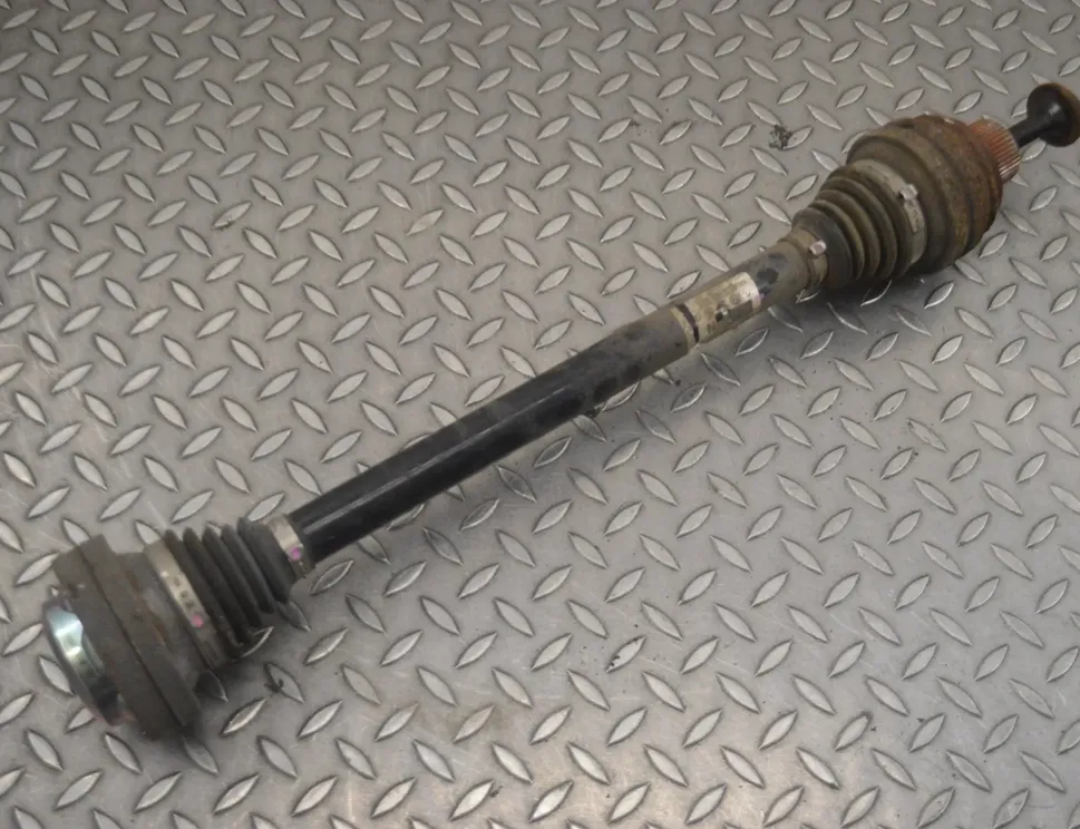 AUDI A4 allroad B8 (2009-2015) Πίσω δεξιός άξονας μετάδοσης κίνησης 8K0501203N 25236377