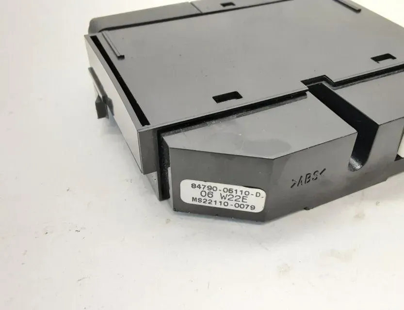 TOYOTA Avensis 2 generation (2002-2009) Διακόπτης θέρμανσης πίσω παραθύρου 8479005110D 33622747