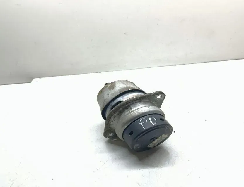 PORSCHE Cayenne 958 (2010-2018) Μπροστινή βάση κινητήρα 7L8199131F 33672808