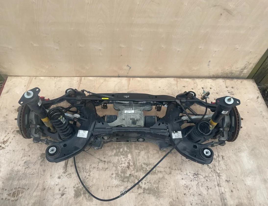 DODGE Challenger 3 generation (2008-2024) Πίσω άξονας 68277002AB,05039356AG,68282414AB 29002519