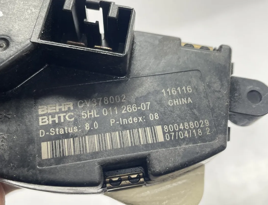 DODGE Charger LD (2010-2024) Αντίσταση εσωτερικού θερμοσίφωνα 5HL01126607,CV378002,5HL011266 29794522