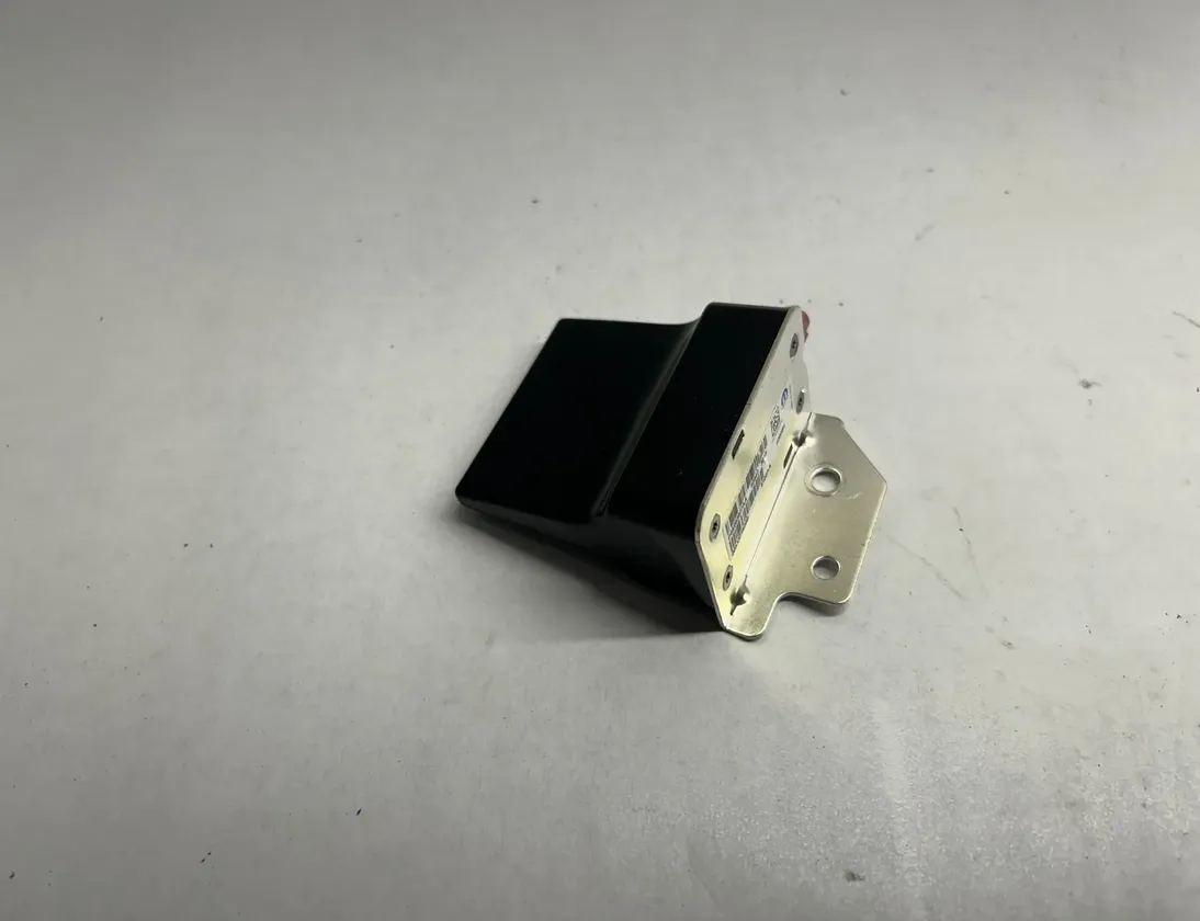 DODGE Challenger 3 generation (2008-2024) Ενισχυτής κεραίας Bootlid 68293977AA,P68293977AA 31648714