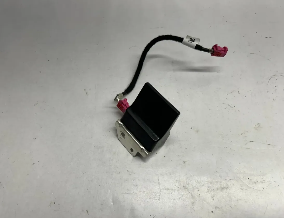 DODGE Charger LD (2010-2024) Ενισχυτής κεραίας Bootlid P68293977AA,68303356AB,68293977AA 32032293