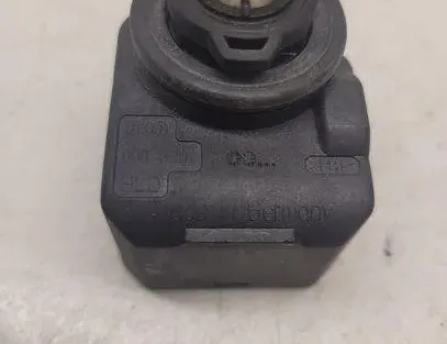 AUDI A6 C6/4F (2004-2011) Μοτέρ ισοπέδωσης προβολέων 00883000 23934822