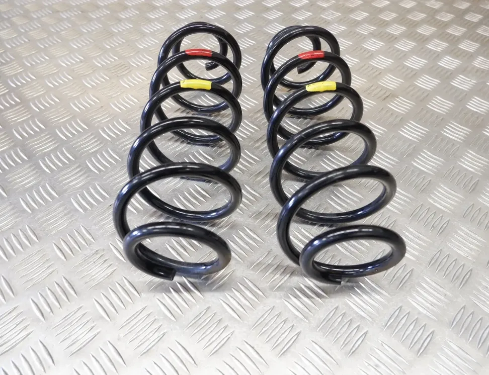 TOYOTA Prius 4 generation (XW50) (2015-2023) Σετ ελατηρίων 48231-47170 23955152