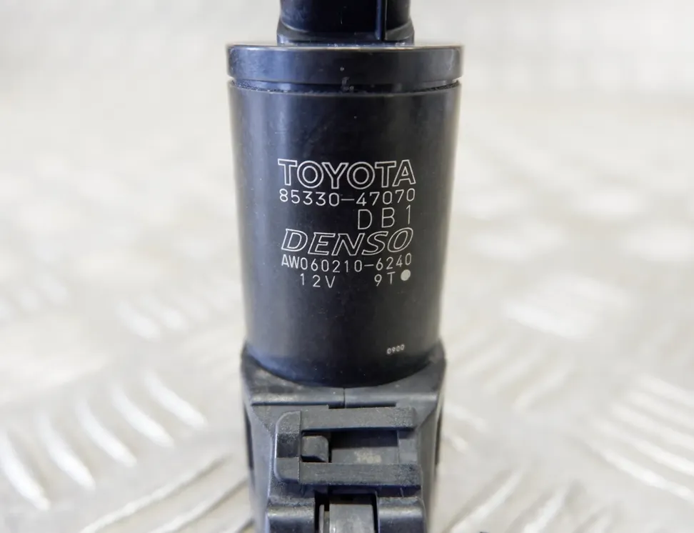 TOYOTA Prius 4 generation (XW50) (2015-2023) Αντλία πλύσης παρμπρίζ/παρμπρίζ 85330-47070 34966303