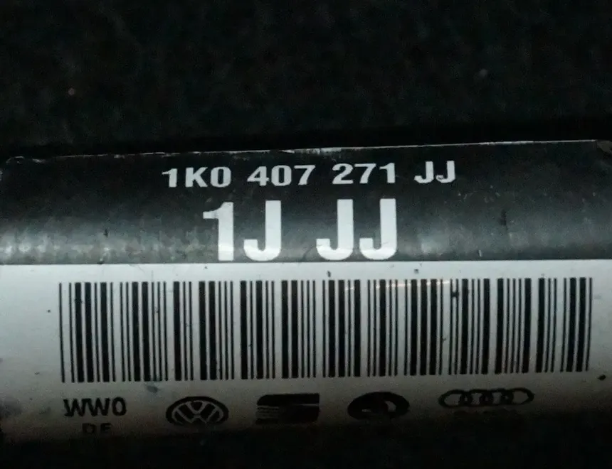 VOLKSWAGEN Touran 1 generation (2003-2015) Μπροστινός αριστερός άξονας μετάδοσης κίνησης 1K0407271JJ 2308608