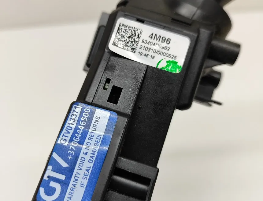 KIA Sportage 5 generation (2021-2024) Διακόπτης μοχλού υαλοκαθαριστήρα ένδειξης 93404D9962,93404-D9962 30667361