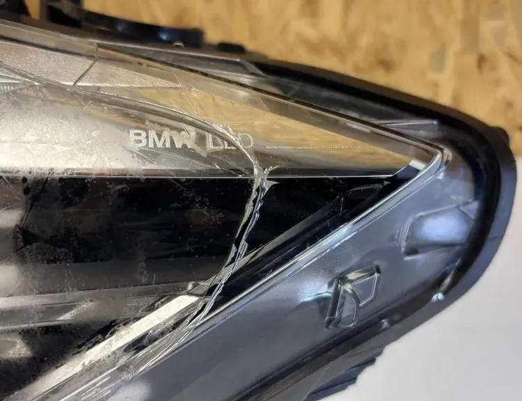 BMW M3 F80 (2013-2020) Αριστερό μπροστινό φανάρι KK9KK58 35669913